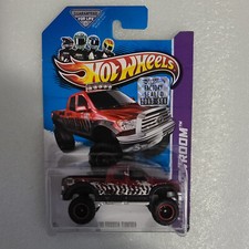 HOT WHEELS HW SHOWROOM '10 TOYOTA TUNDRA SUPER TREASURE HUNT SIGILLO DI FABBRICA 2013