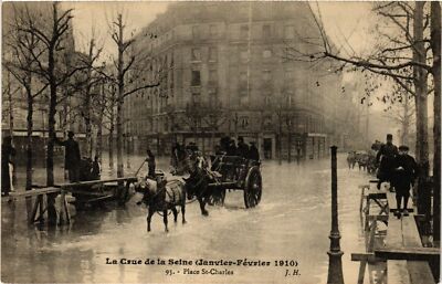 CPA PARIS La Crue de la Seine 1910 Place St-Charles (578087)