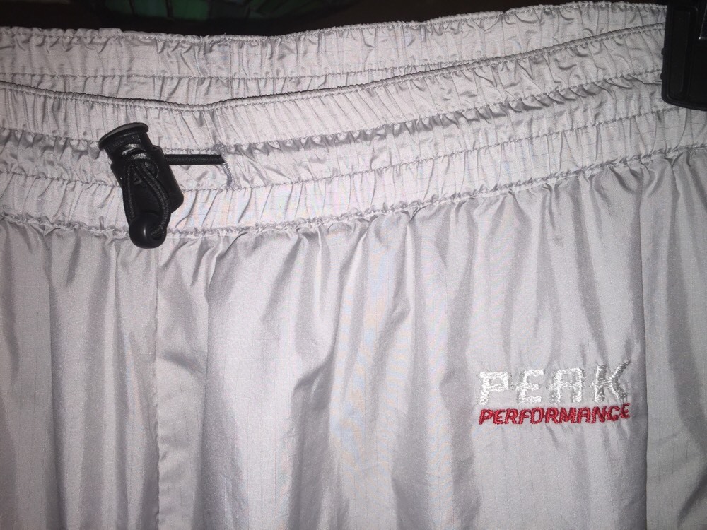 WOMEN'S PEAK PERFORMANCE LINED RUNNING HIKING LIG… - image 2