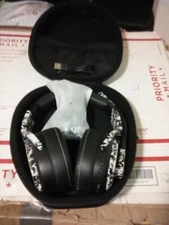 Rand McNally ClearDryve 220 Wireless Headphones - skulls  headsets