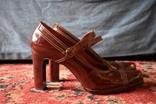 1970s Maroon Yves Saint Laurent Maryjane Pumps Size 8.5 Narrow