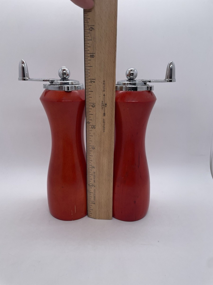 Vintage William Bounds Original 7.5” Salt & Pepper Grinder Mills