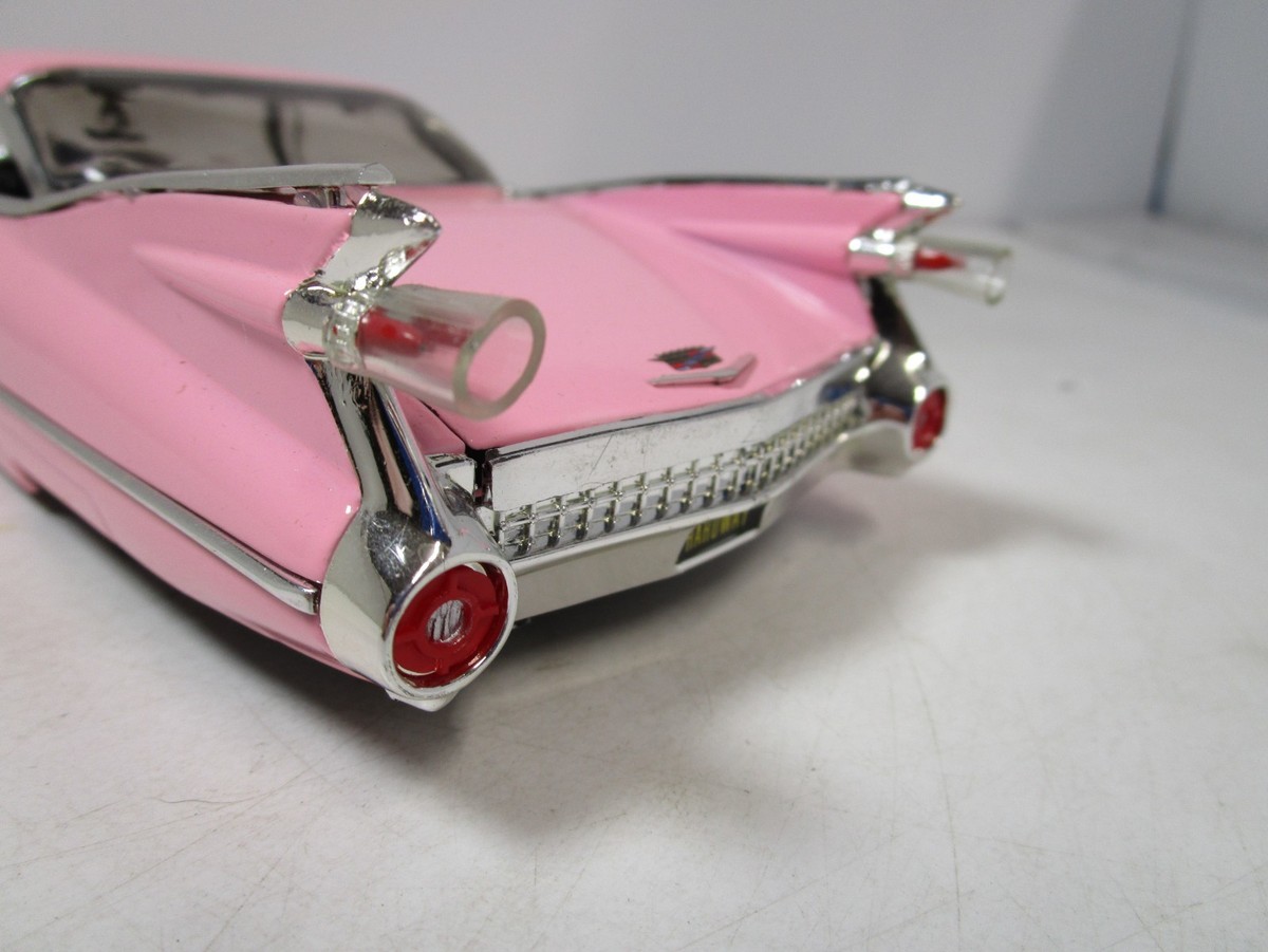 JADA 1/24 DUB CITY PINK 1959 CADILLAC COUPE DE VILLE VERY NICE
