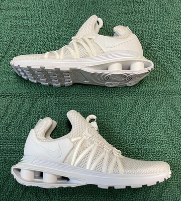 AQ8554-100 Nike Shock Gravity Women's Size 8 Sneakers