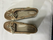 Sperry Top Sider Women s Tan Leather Slip On Boat Shoes Size 6M. EUC No Box