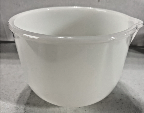 White Glasbake sm mixing bowl for Sunbeam Mixmaster 20 CJ w/spout 6" - Picture 2 of 4