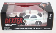 Greenlight Ford Crown Victoria Interceptor Miami Police 2001 Dexter 1:24 84133