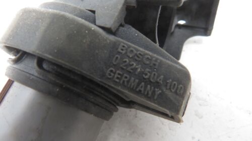 Bobina di accensione BMW Serie 5 E60 E61 Bosch 0221504100 1220703201 - Foto 1 di 6