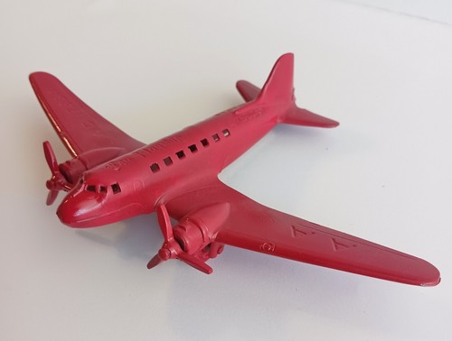 1950s DC-3 American Airlines Thomas Toys AA Flagship Red Plastic Airplane Toy - Picture 2 of 12
