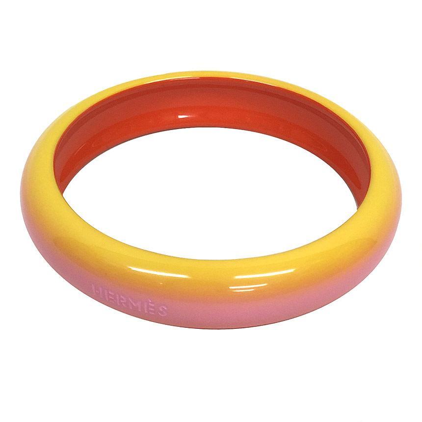 Authentic HERMES Bangle Bracelet Material Lacquer Wood Authentic HERMES Bangle Bracelet Material Lacquer Wood