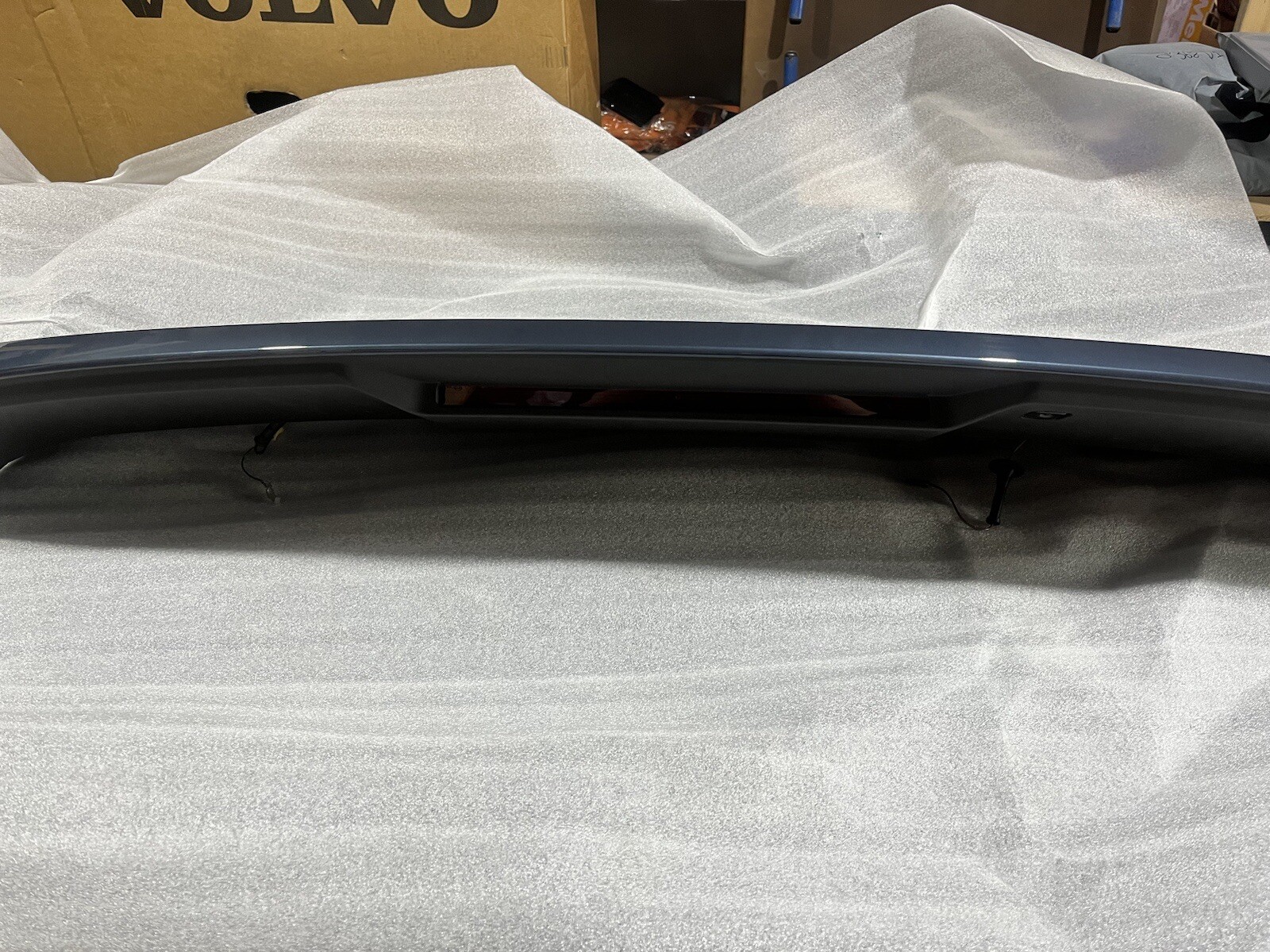 2018-2024 Volvo XC40 Rear Roof Wing 31488325 Painted New image 2