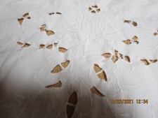 VINTAGE WHITE EMBROIDERED TABLECLOTH/ TOPPER--25" SQUARE-SCALLOPED EDGE- T 11-7