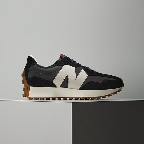 New Balance 327 Women Men Moonbeam 