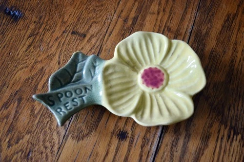 Vintage 1950's Shawnee Pottery Yellow Flower Spoon Rest