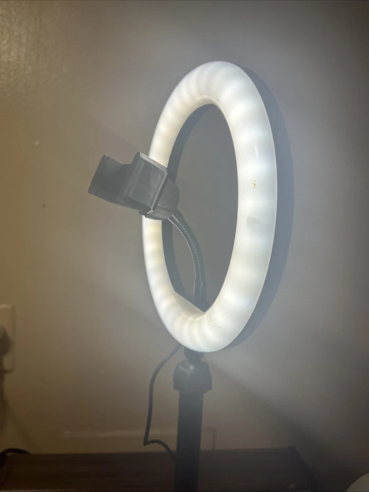 Vivitar VIV18RLWM 63 inch Ring Light - Black - Image 3 of 4