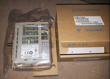YASKAWA SGDM-01ADA Servo Drives SGDM01ADA Amplifiers New In Box