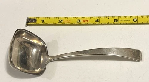 TOWLE CRAFTSMAN STERLING SILVER GRAVY LADLE 6.25” Monogrammed bm960