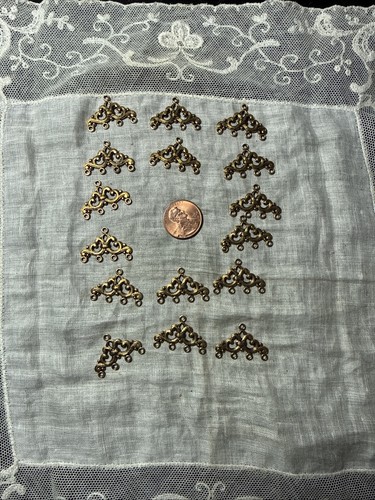 18 Chandelier Four-Strand Connector/earring finding Gold finish