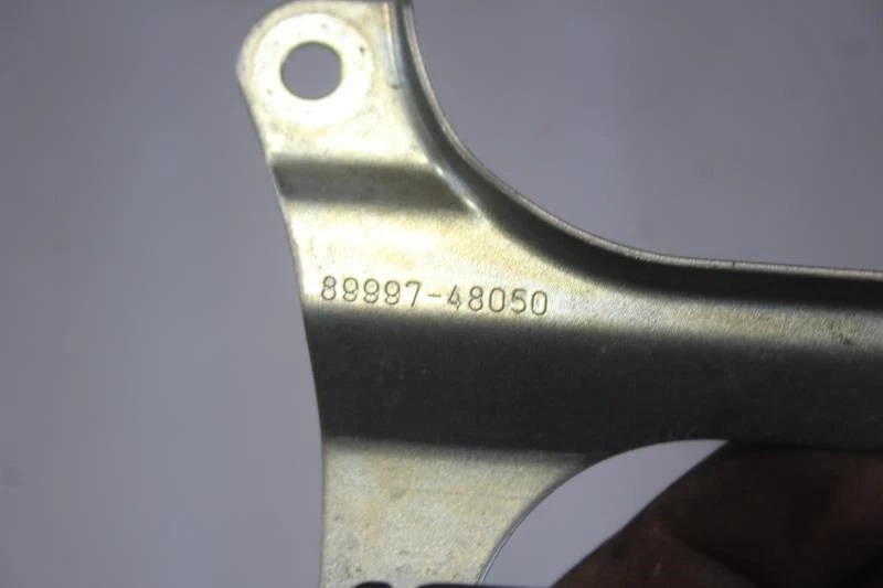 2010 2011 2012 2013 2014 2015 LEXUS RX450H бесключевой вход антенна 89997-48050 - Изображение 4 из 4