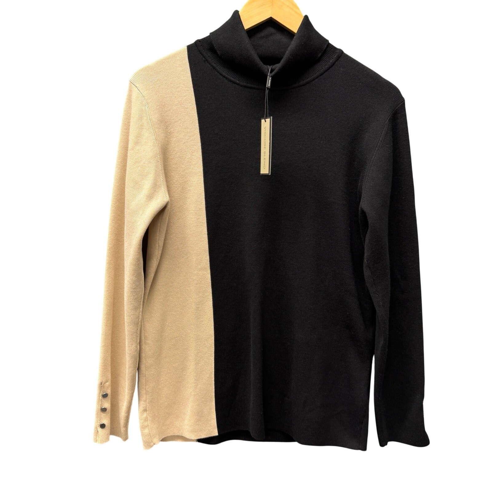 T Tahari Sweater Womens Large Black Cream Colorblock Turtleneck Coastal NEW
