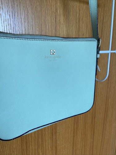 Kate Spade small purse, mint green - Picture 4 of 4