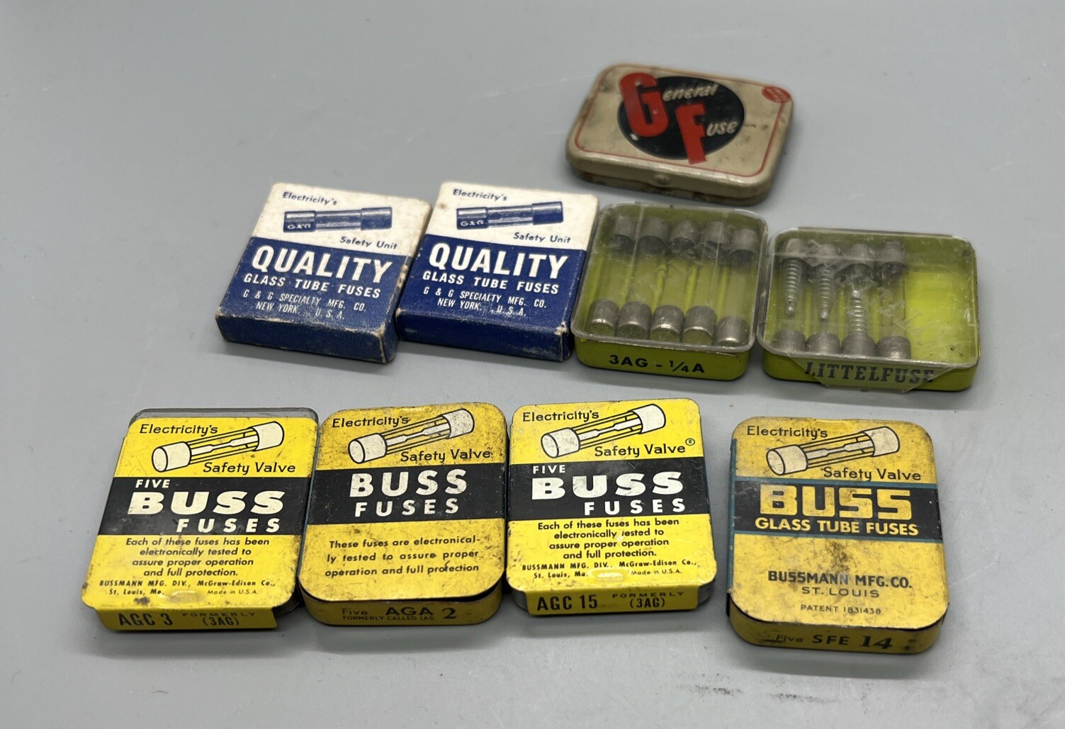VINTAGE General Fuse GLASS AUTOMOBILE COLLECTIBLE TIN LOT GF Buss Littlefuse