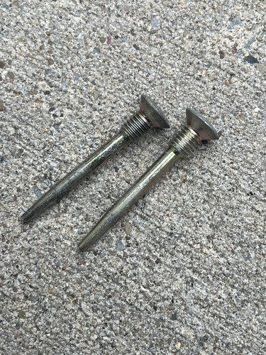 R129 Seat Cushion screws SL Mercedes SL500 SL300 Set Of 2 - Picture 3 of 4