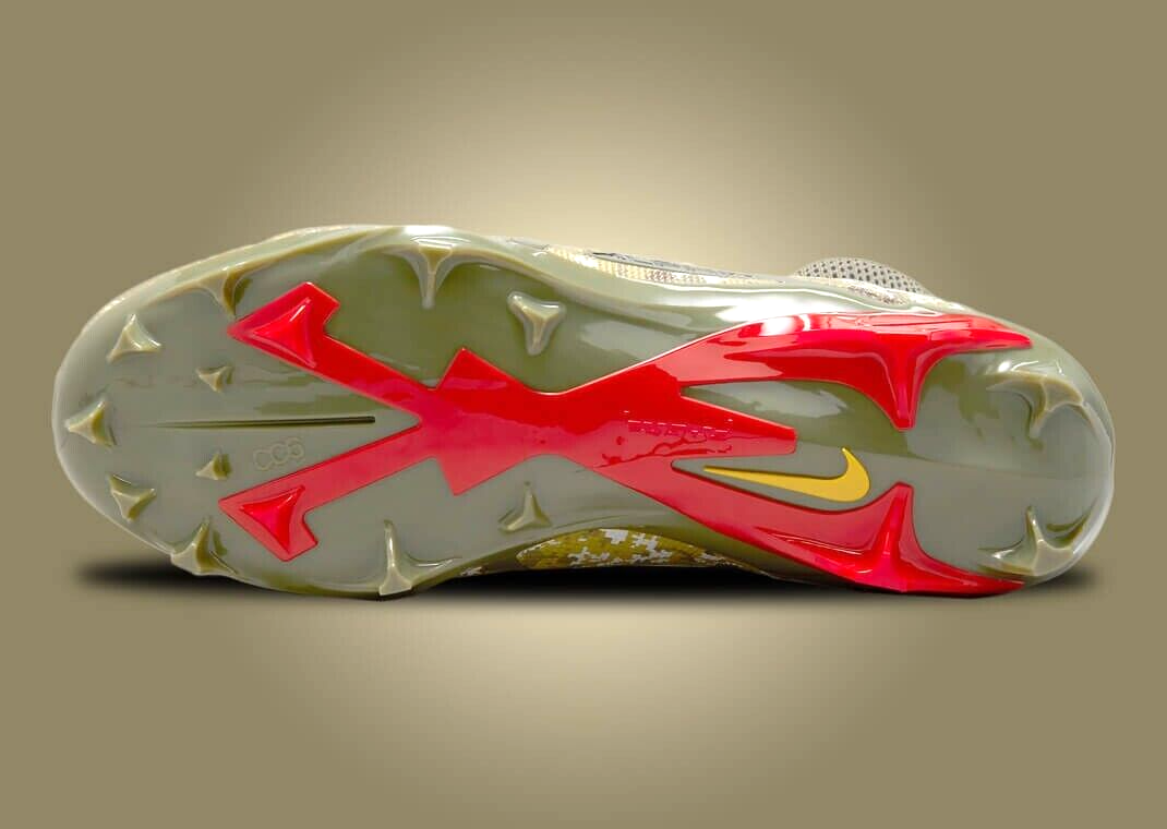 Size 12.5 - Nike Travis Kelce x Alpha Menace Elite 3 Digital Camo