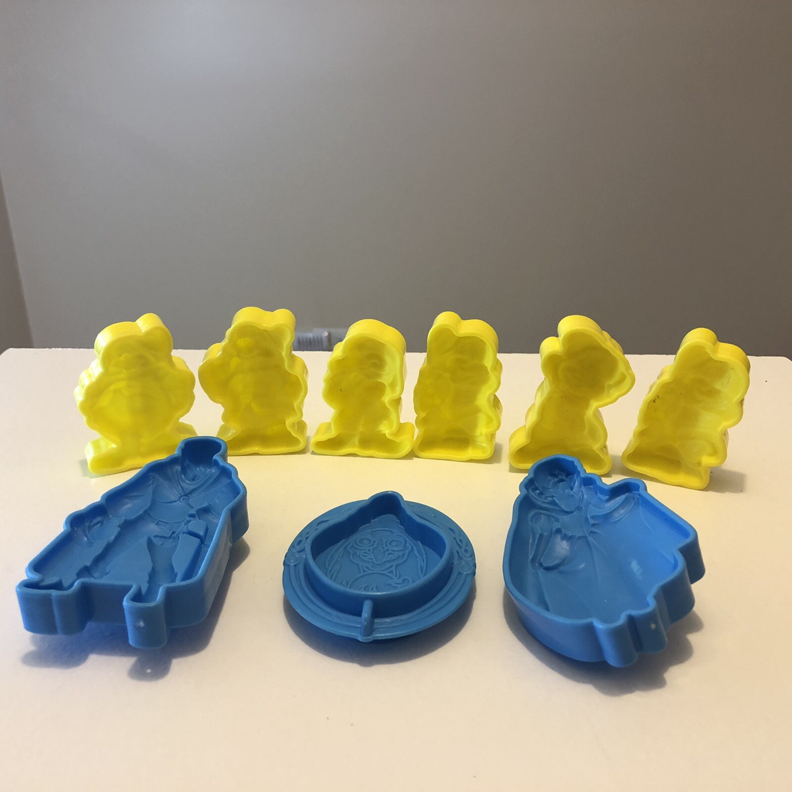 Vintage Play Doh Disney Princess Replacement Parts Snow White Lot 1992