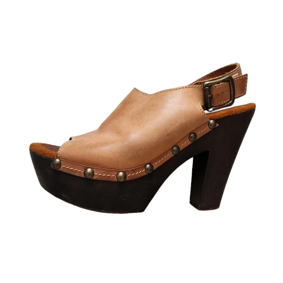 Sandalia Sbicca Vintage Co. Y2K de cuero con plataforma con tira trasera talla 9 tacón con punta abierta. Foto 3 de 4