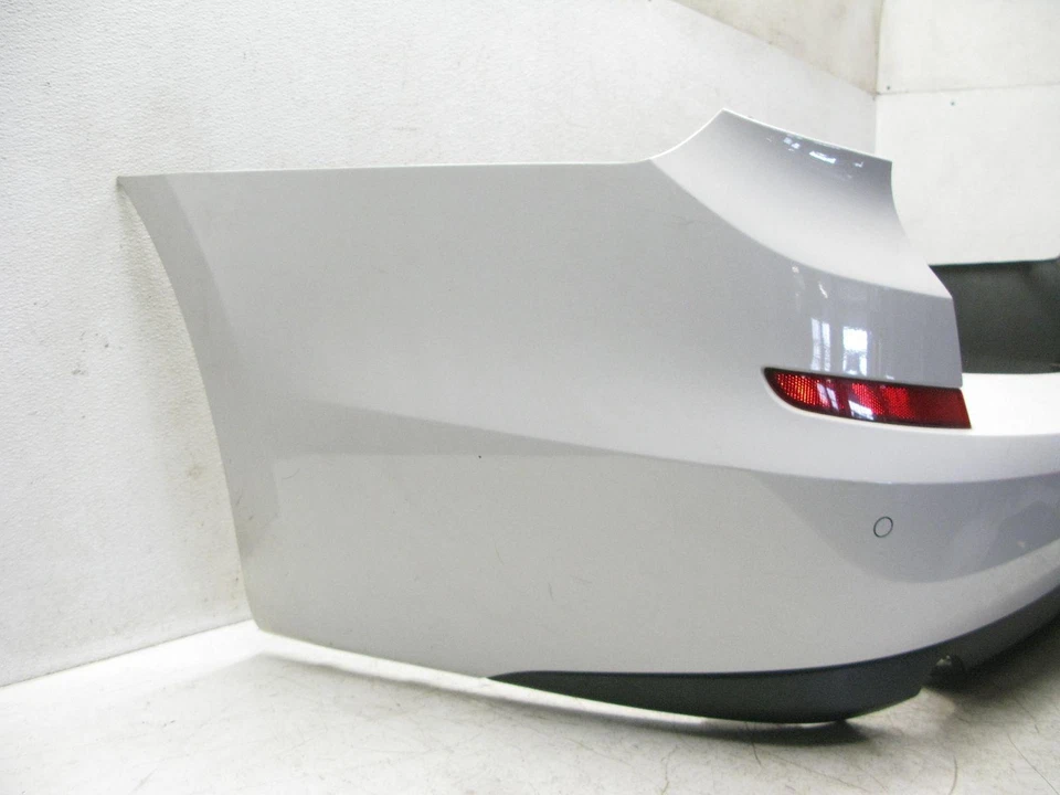 💚 Cubierta de parachoques trasero BMW 535I 550i GT F07 2010-13 (SIN ENVÍO) Foto 2 de 4