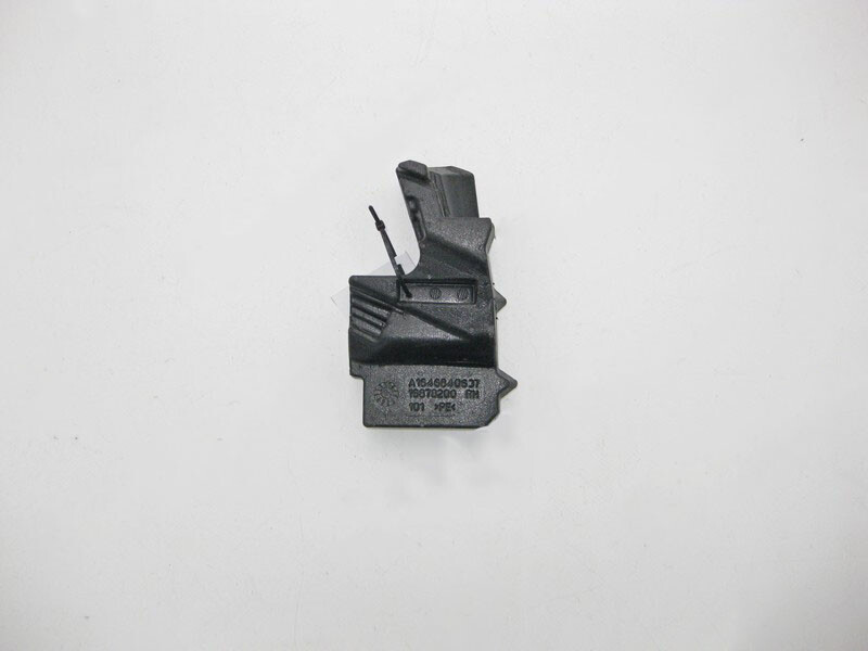 Mercedes-Benz A1646840637 Torpedo frame foam seal right ML W164 GL  