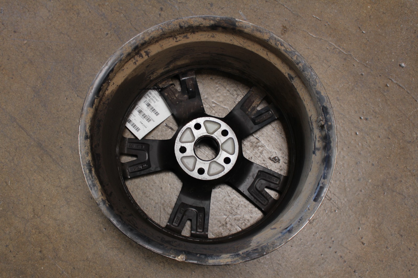Lamborghini Gallardo Coupe, Spyder, Front Wheel, Curb Rash Used, P/N 400601017AG