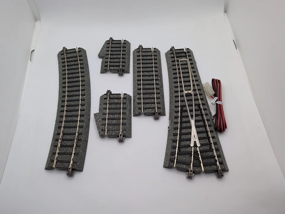 HO KATO Unitrack 2-851 Electronic EP550-R Right Switch 9-3/4" - Image 2 of 4