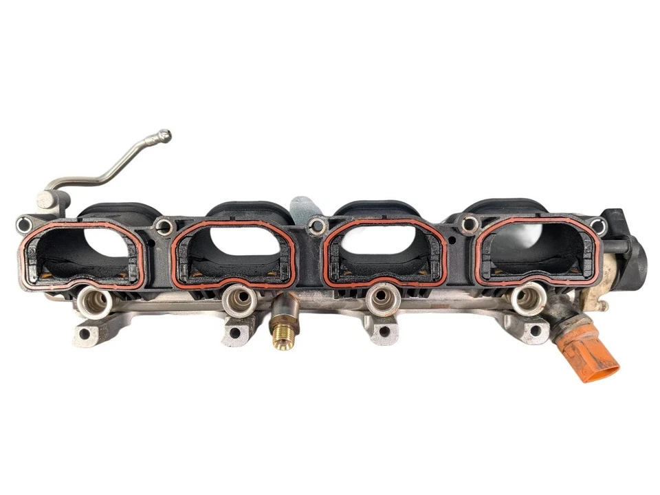 13-15 Audi RS5 Lower Intake Manifold RH Air Distribution Housing 4.2 079133110BB - Image 2 of 4