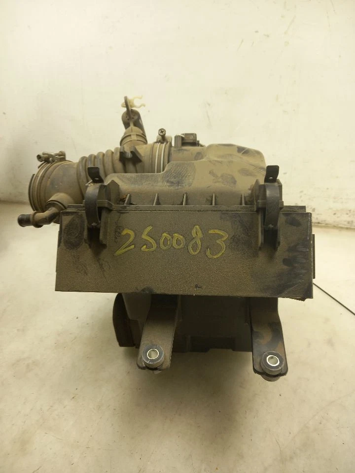 10 11 12 13 14 15 CARCASA FILTRO FILTRO AIRE LEXUS RX450H 3.5L Foto 4 de 4