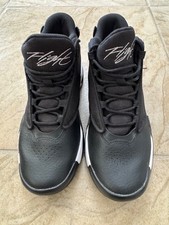 AIR JORDAN FLIGHT BASKETBALL SHOES KIDS SIZE 7Y