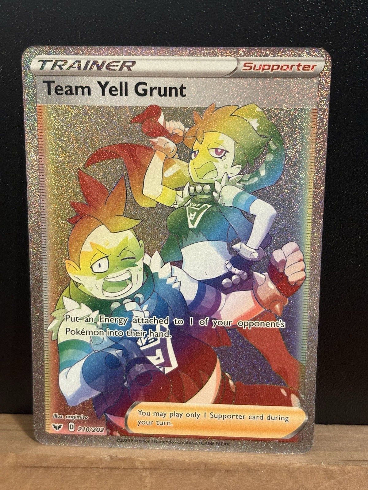 Pokémon TCG Team Yell Grunt Sword & Shield Holo Card 210/202 Secret Rare