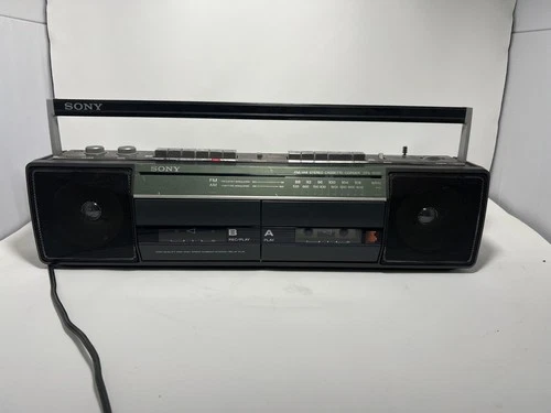 Sony CFS-W301 Sound Rider Dual Cassette Recorder AM-FM Stereo Radio w/Cord