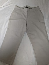 JM Collection Womens Size M Beige Mid-Rise Pull-On Stretch Capri Chino Pants