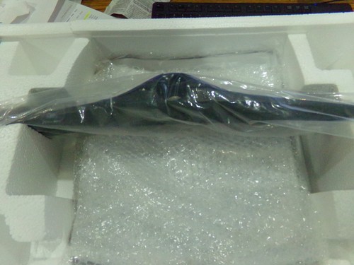 Ergotron Model: 33-322-200 Dual Monitor Desk Stand Assembly. New Old Stock - Picture 2 of 4