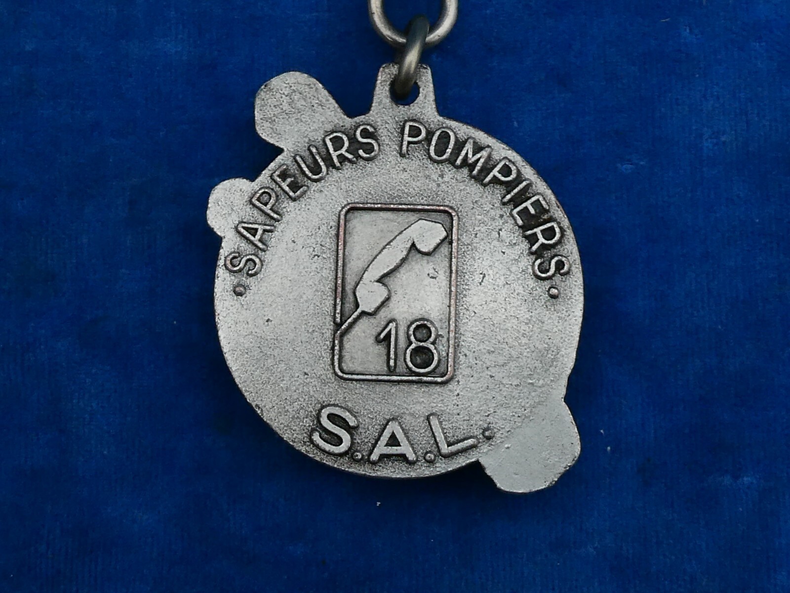 Picture 3 of 4