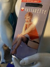 VASSARETTE LACE GARTER BELT BLACK MEDIUM/LARGE