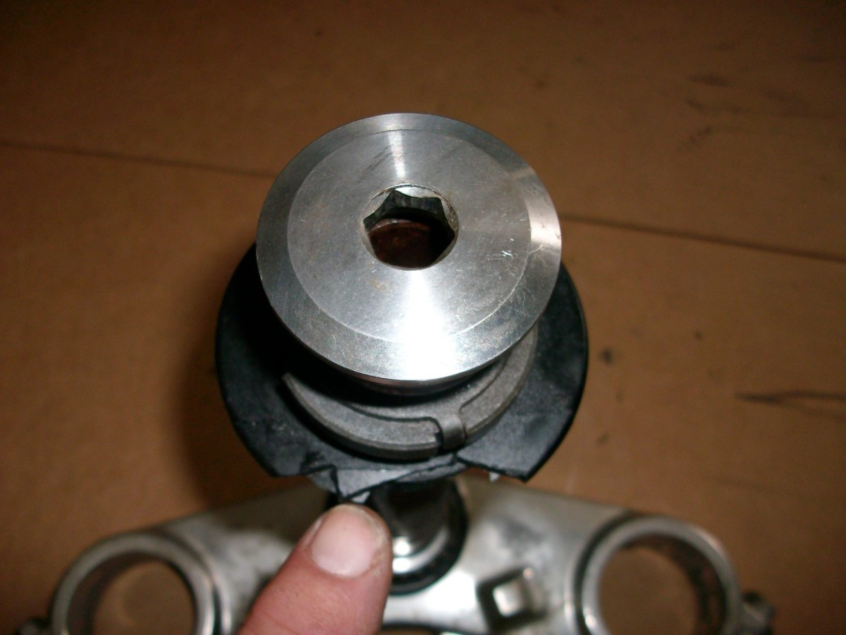 94 95 96 97 1994 KAWASAKI ZX9R zx7 zx9 NINJA OEM LOWER