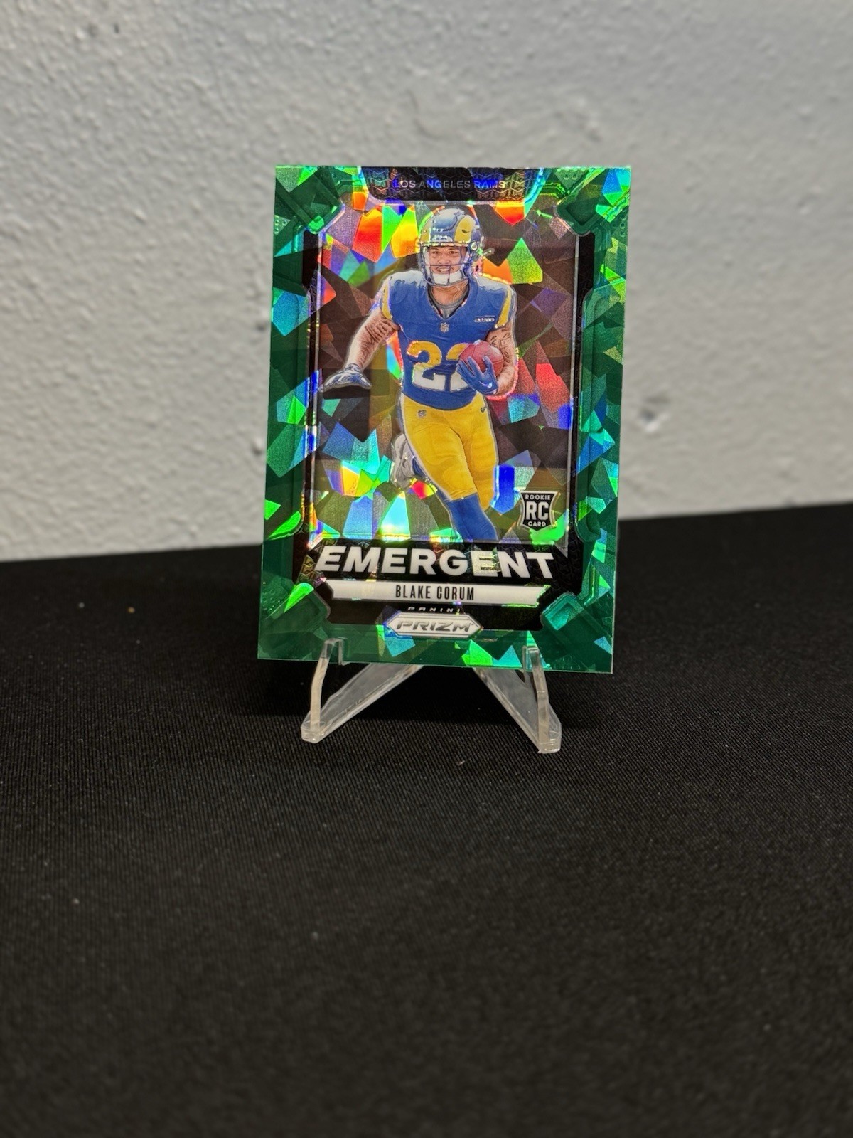 2024 Panini Prizm - Emergent Blake Corum #10 Green Ice Prizm (RC)