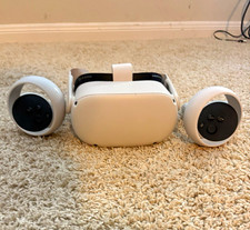 Meta Quest 2 Standalone VR Headset 120Hz 96°...