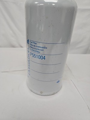 NOS New P551004 Donaldson Fuel Filter TRPB38 E4-1