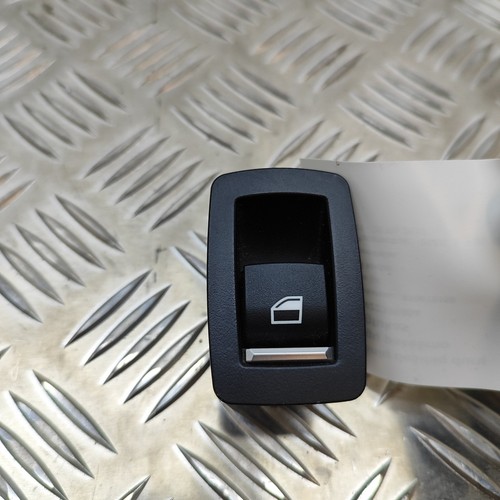 BMW 3 F30, F80 2017 Fensterheberschalter hinten rechts 9361936