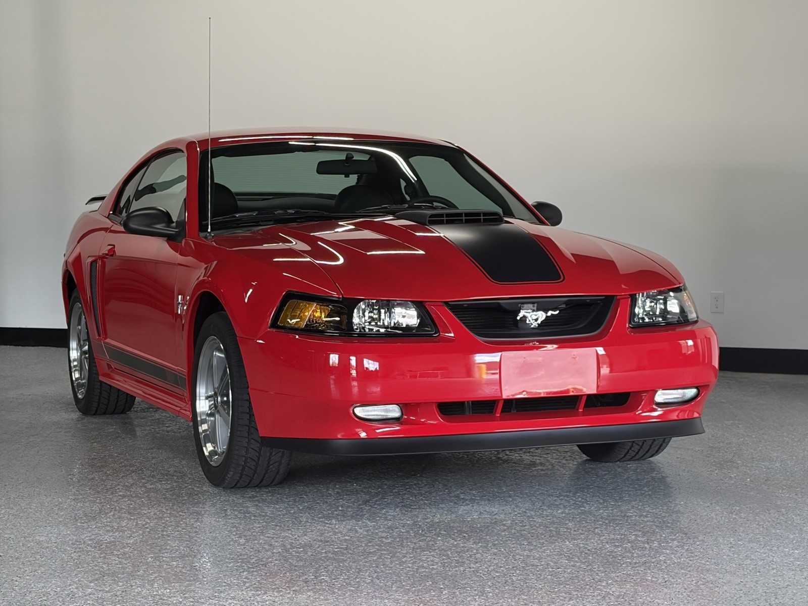 2003 Ford Mustang MACH I