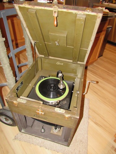 * WORLD WAR I * EDISON "ARMY ~ NAVY" PHONOGRAPH * 110 y/o ORIGIN * PLAYS PERFECT